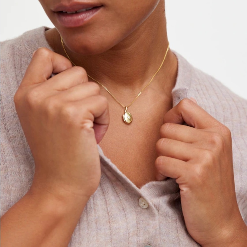 Madewell Demi-Fine Oval Locket Necklace - Picture 2 of 8